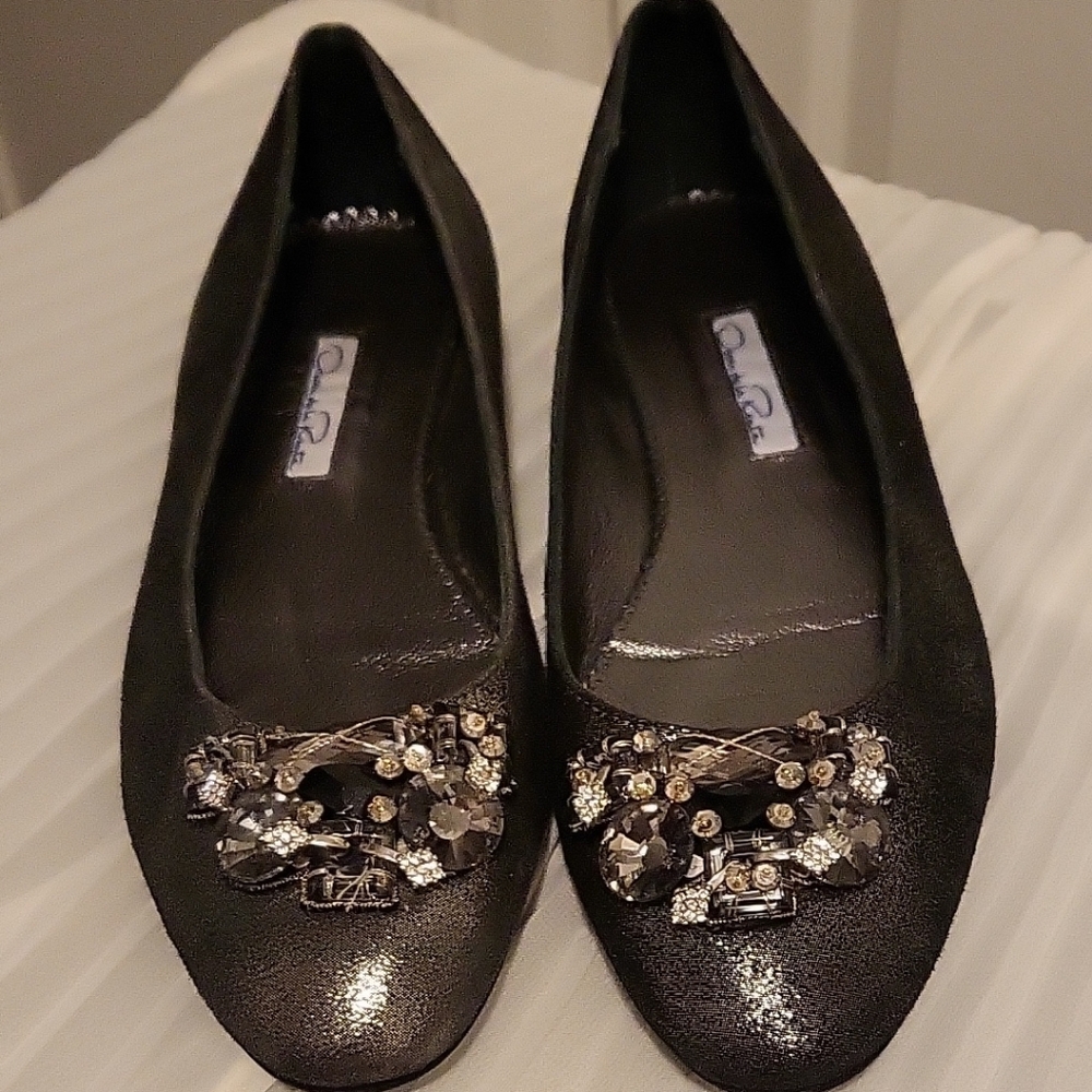 Oscar de la Renta Gray/Black Metallic Embellished Ballet Flats